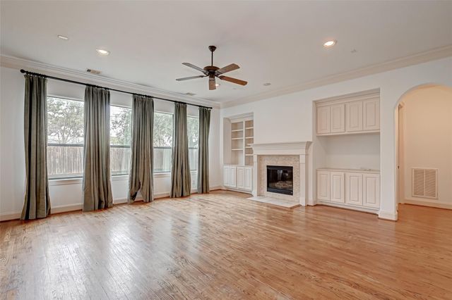 3218 Westridge Street, Houston, TX 77025