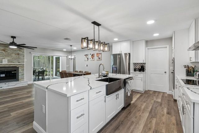 615 ROYAL CREST DRIVE, Brandon, FL 33511