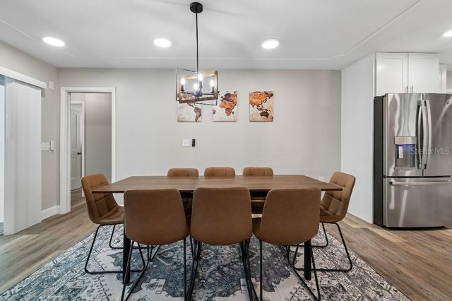 615 ROYAL CREST DRIVE, Brandon, FL 33511