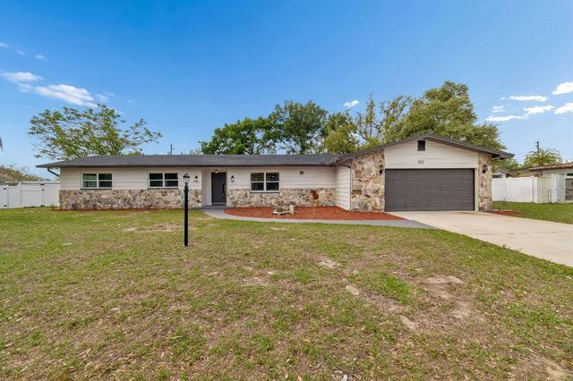 615 ROYAL CREST DRIVE, Brandon, FL 33511