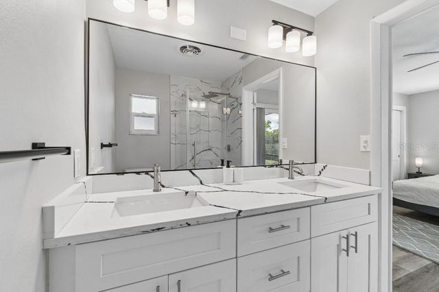 615 ROYAL CREST DRIVE, Brandon, FL 33511