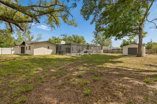 615 ROYAL CREST DRIVE, Brandon, FL 33511