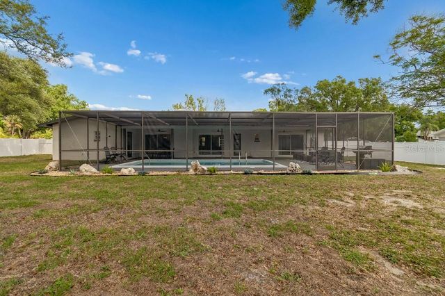 615 ROYAL CREST DRIVE, Brandon, FL 33511