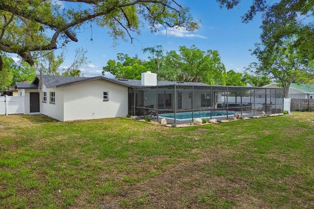 615 ROYAL CREST DRIVE, Brandon, FL 33511