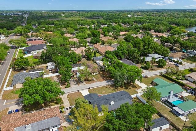 615 ROYAL CREST DRIVE, Brandon, FL 33511