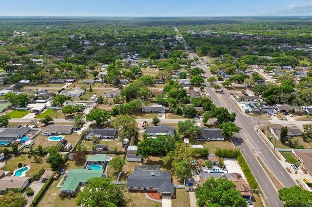 615 ROYAL CREST DRIVE, Brandon, FL 33511