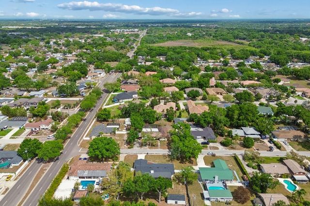 615 ROYAL CREST DRIVE, Brandon, FL 33511