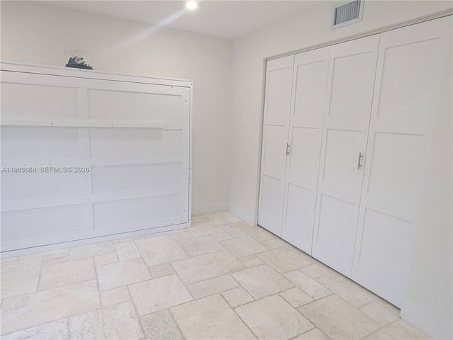 3789 NE 167th St 42, North Miami Beach, FL 33160