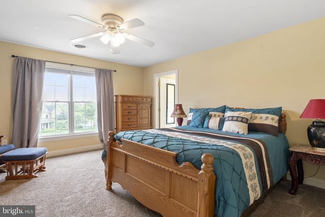 2 WINDSOR CT, Landenberg, PA 19350