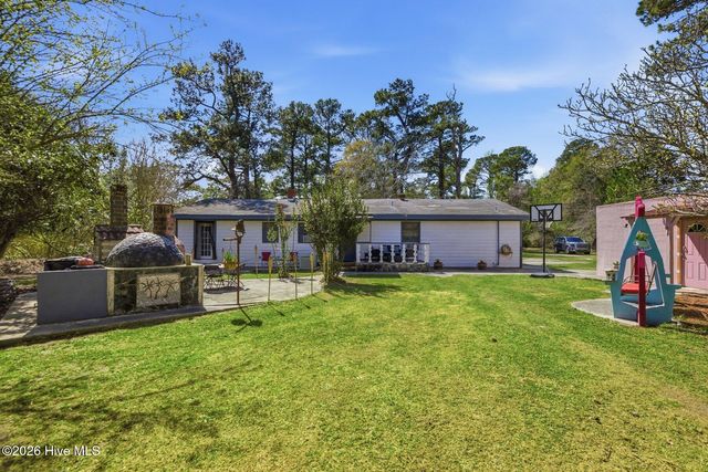 2006 Oakley Road, Castle Hayne, NC 28429