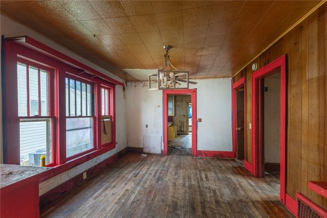 605 S Maxwell Street, Siloam Springs, AR 72761