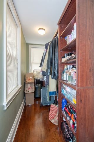 214 South St 1, Boston, MA 02130