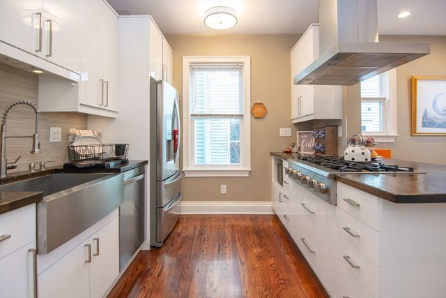 214 South St 1, Boston, MA 02130