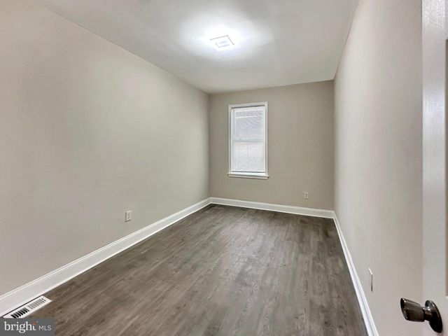 1724 E 25TH ST, Baltimore, MD 21213