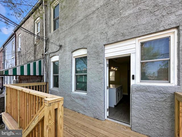 1724 E 25TH ST, Baltimore, MD 21213