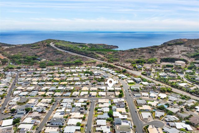 308 Hanakoa Street, Honolulu, HI 96825