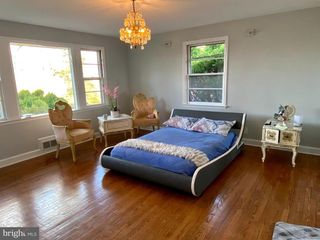 2747 FORT SCOTT DR, Arlington, VA 22202