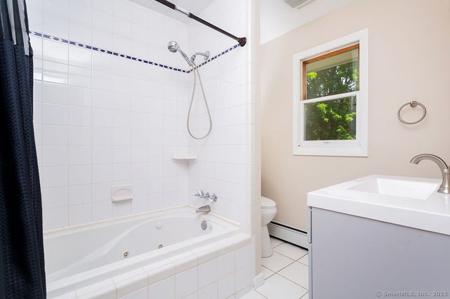 32 Redwood Drive, Bethel, CT 06801