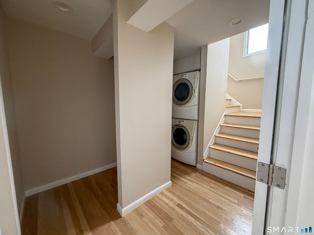 32 Redwood Drive, Bethel, CT 06801