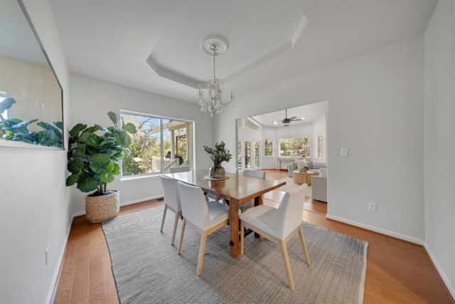 10563 Rim View Circle, Auburn, CA 95603
