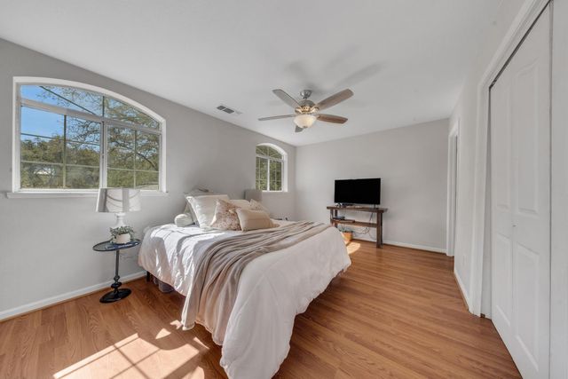 10563 Rim View Circle, Auburn, CA 95603