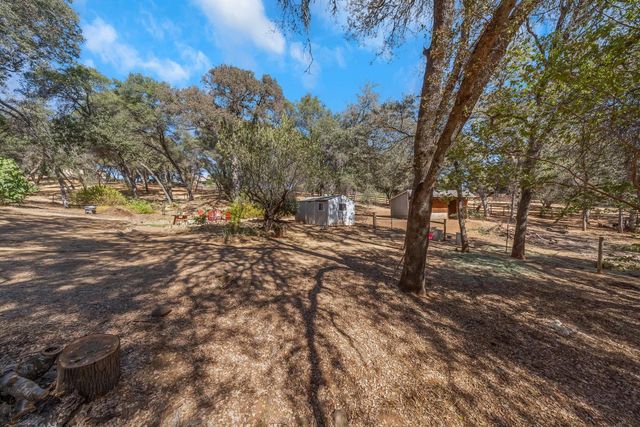 10563 Rim View Circle, Auburn, CA 95603