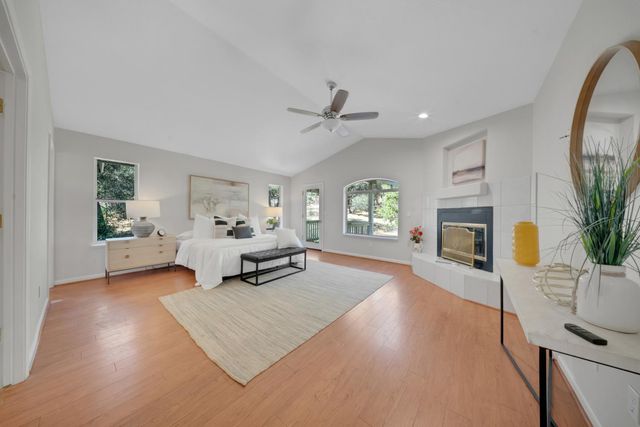 10563 Rim View Circle, Auburn, CA 95603