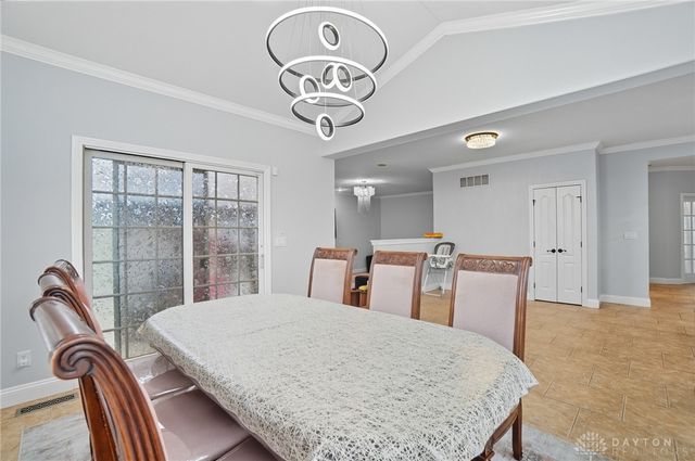 25 Sandelwood Street, Springboro, OH 45066