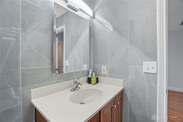 25 Sandelwood Street, Springboro, OH 45066