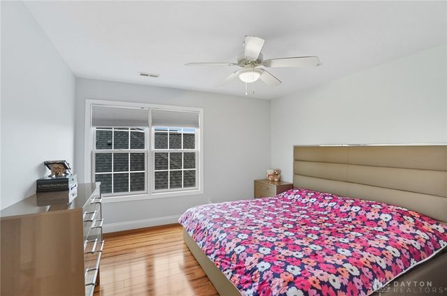 25 Sandelwood Street, Springboro, OH 45066