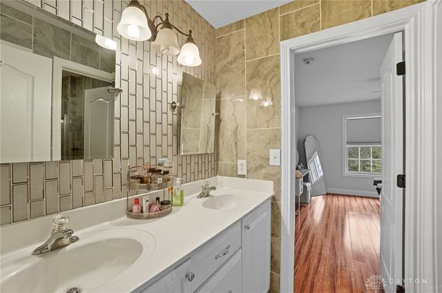 25 Sandelwood Street, Springboro, OH 45066