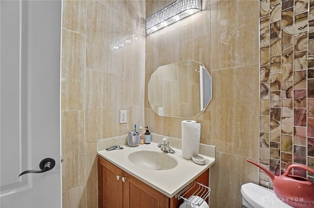 25 Sandelwood Street, Springboro, OH 45066