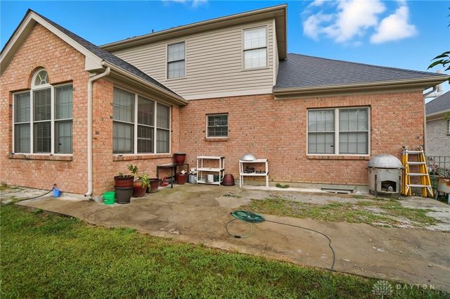 25 Sandelwood Street, Springboro, OH 45066