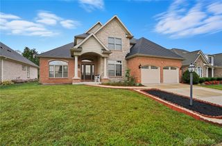 25 Sandelwood Street, Springboro, OH 45066
