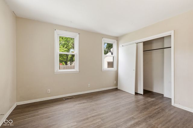 399 N Meridian Street, Greenwood, IN 46143