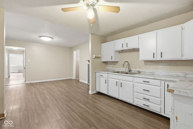 399 N Meridian Street, Greenwood, IN 46143