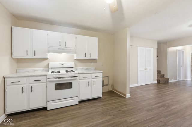 399 N Meridian Street, Greenwood, IN 46143