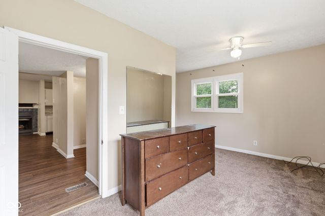 399 N Meridian Street, Greenwood, IN 46143