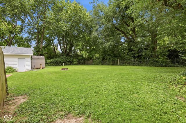 399 N Meridian Street, Greenwood, IN 46143