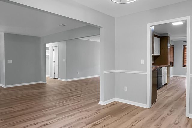 1142 Brookside Drive, Hanahan, SC 29410