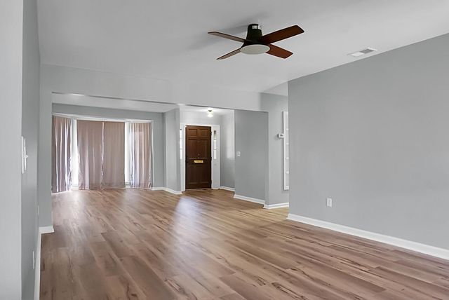 1142 Brookside Drive, Hanahan, SC 29410