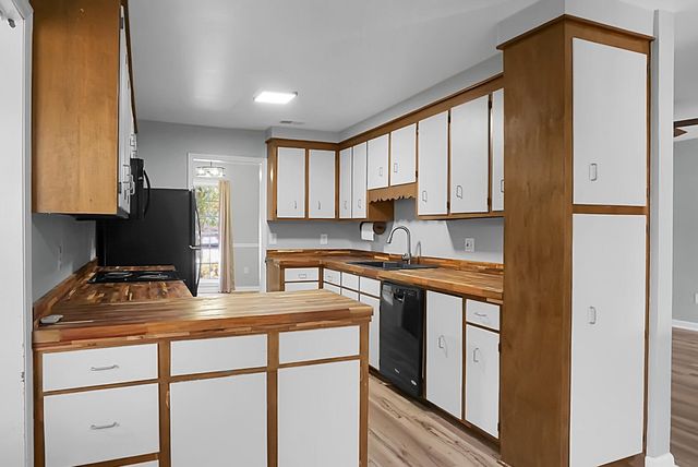 1142 Brookside Drive, Hanahan, SC 29410