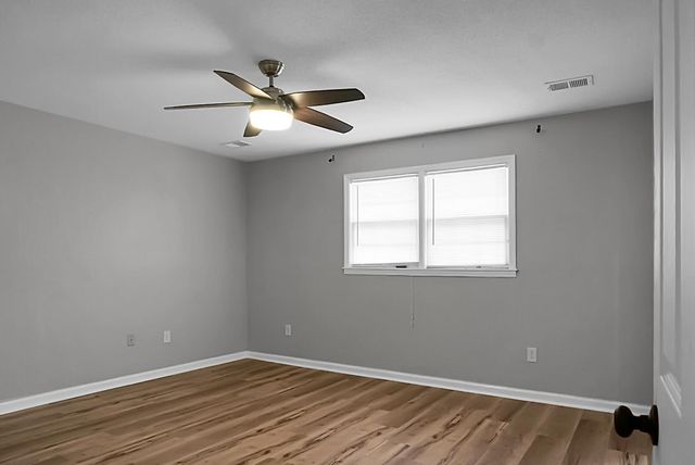 1142 Brookside Drive, Hanahan, SC 29410