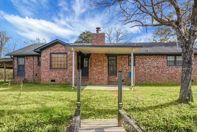 1142 Brookside Drive, Hanahan, SC 29410