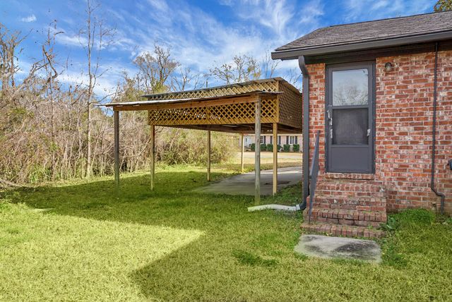 1142 Brookside Drive, Hanahan, SC 29410