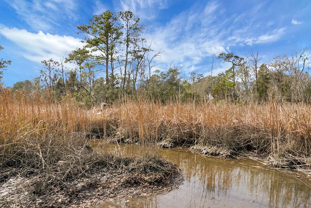 1142 Brookside Drive, Hanahan, SC 29410