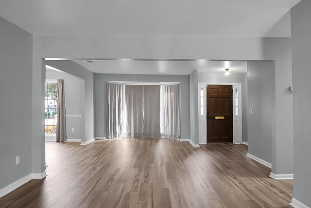 1142 Brookside Drive, Hanahan, SC 29410