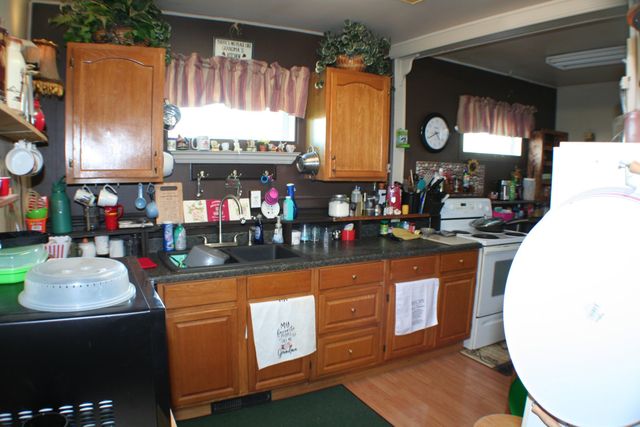 616 N School St, Augusta, KS 67010