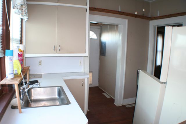 616 N School St, Augusta, KS 67010