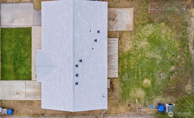 2232 W Spruce St, Moses Lake, WA 98837